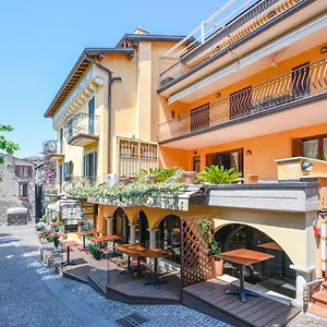 Prestige , Sirmione Italy