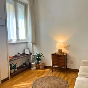 Regina In Crocetta - Sky Tv, Wifi E Breakfast Box , Milan Italy