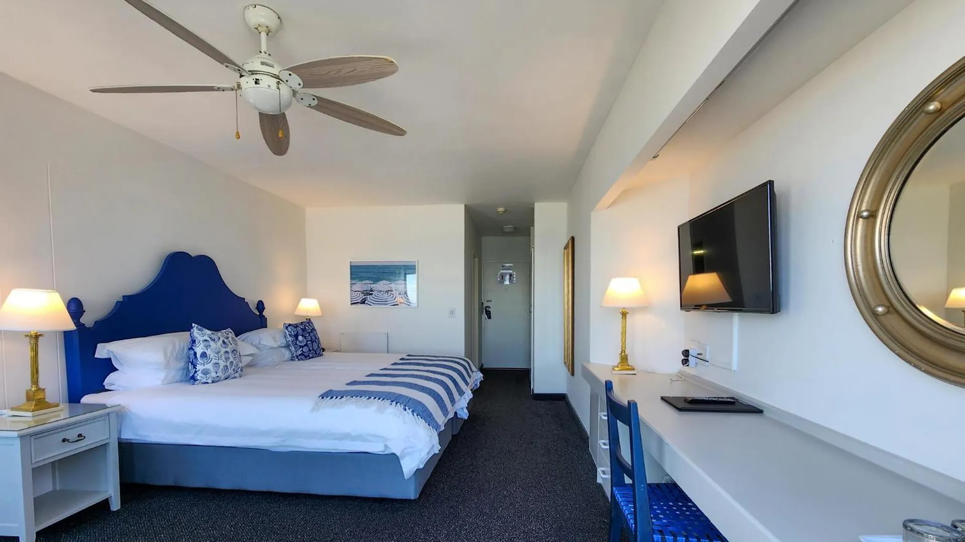 The Blue Peter Hotel Bloubergstrand